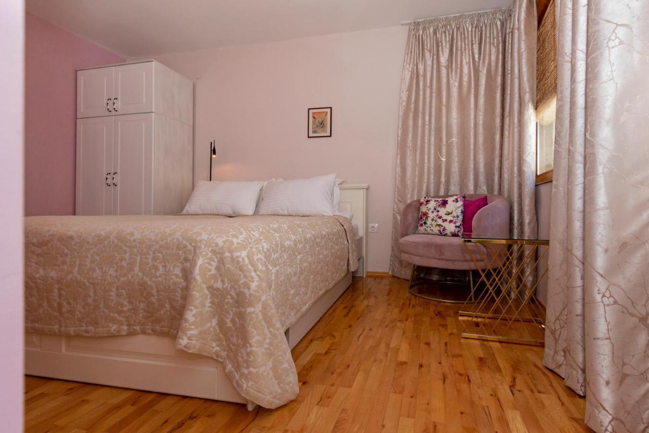 Ines Apartments Ohrid Exterior photo