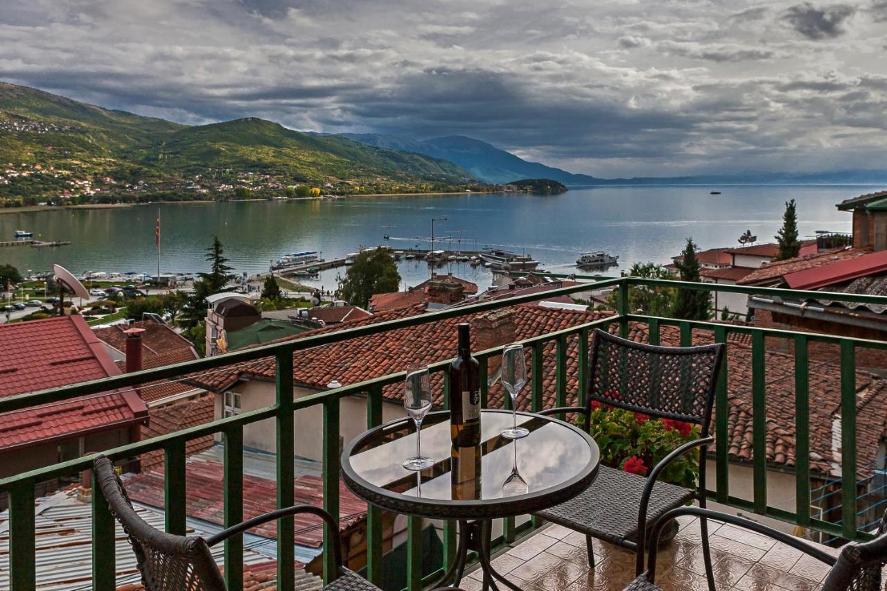 Ines Apartments Ohrid Exterior photo